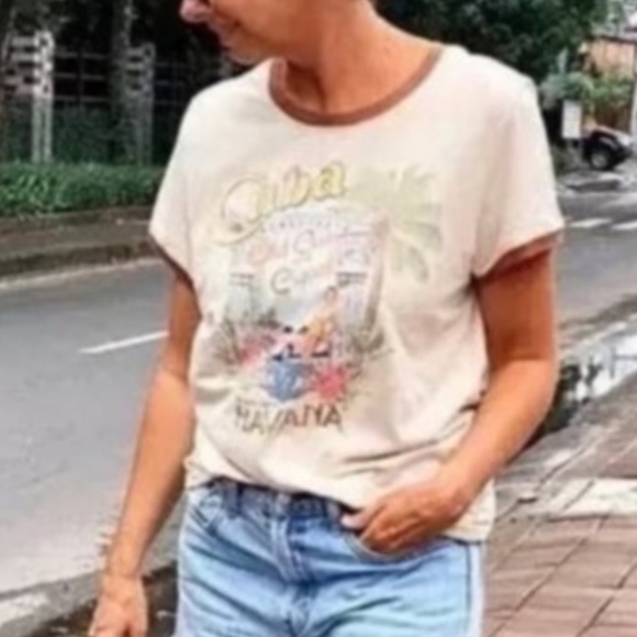 Cuba Havana Cars Graphic Casual Tee - Picture 7 of 8